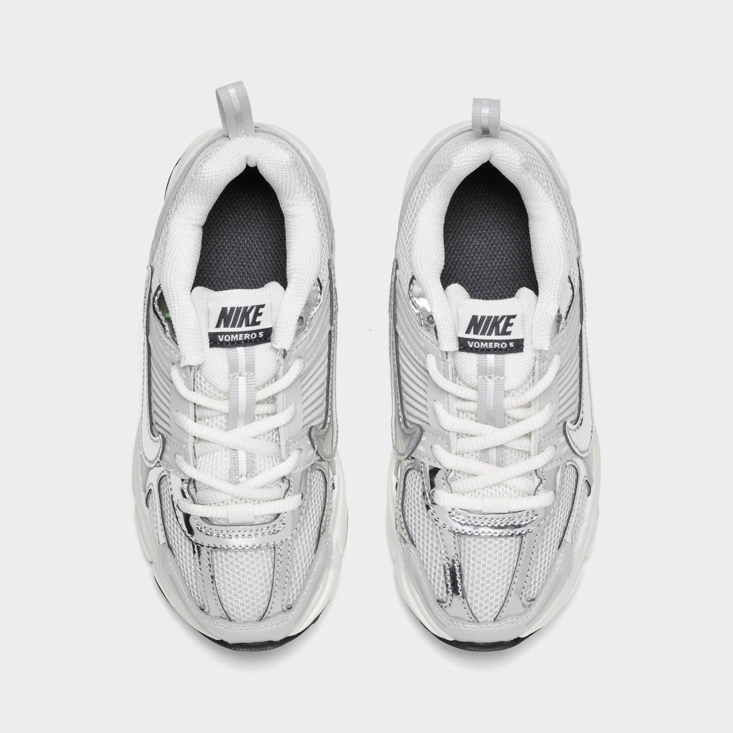 Little Kids' Nithtke Vomero 5 Casual Shoes - Photon Dust/Chrome/Gridiron/Sail - Top view