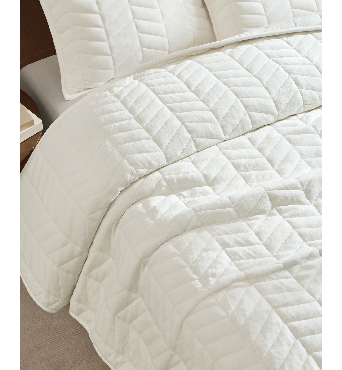 UGG® Coco Quilt Sets - Snow