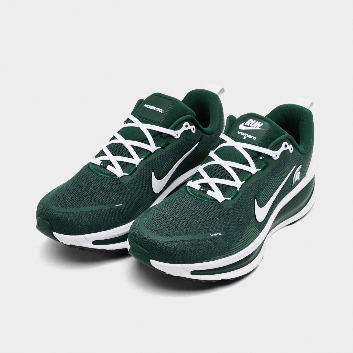 Men's Nithtke Vomero 18 Purdue Boilermakers Running Shoes - Part 1 - Pro Green/Black/White - Both shoes facing left