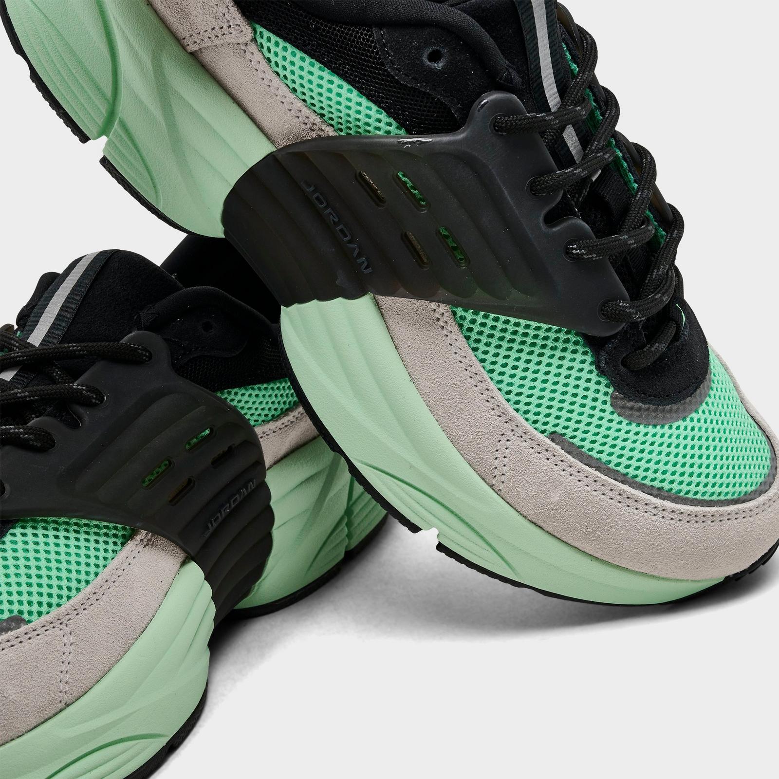 Men's Jordan Trunner O/S Casual Shoes - Black/Neutral Grey/Mint Foam/Green Glow - view 3