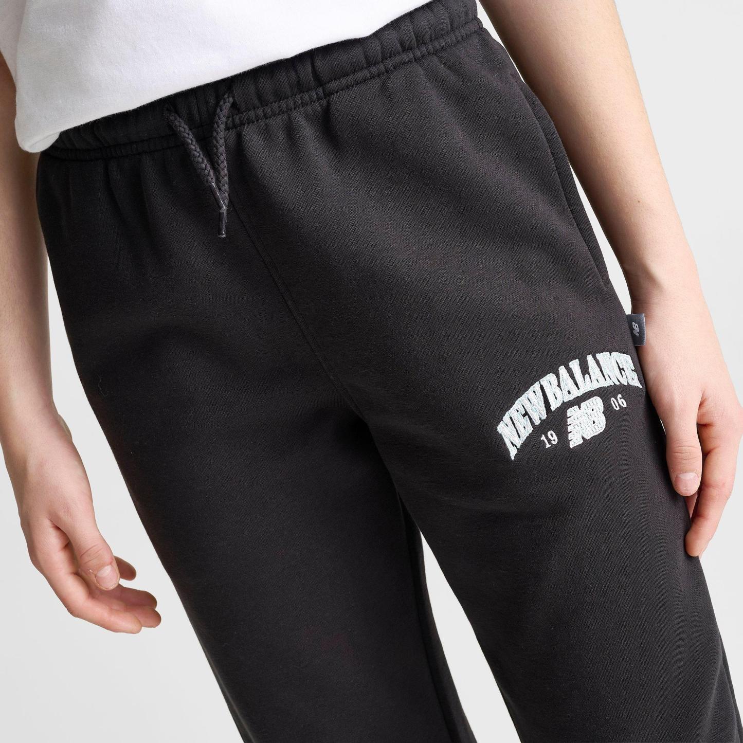 Girls' Big Kids' New Balance Chenille Arch Jogger Pants - Caviar - view 5