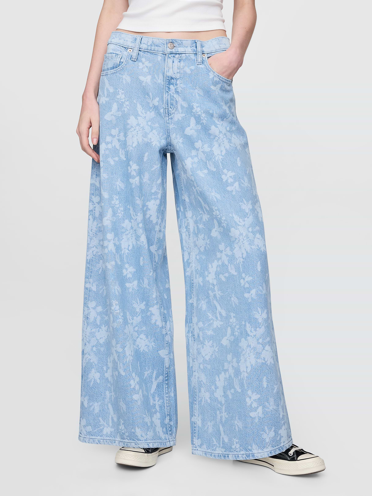 Mid Rise Denim Stripe Baggy Jeans - Light indigo floral