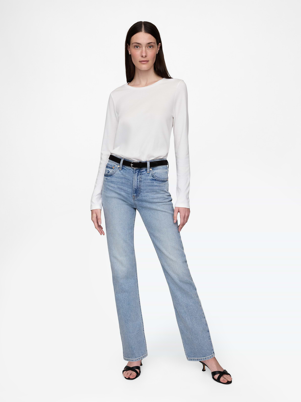 High Rise '90s Slim Straight Jeans - Light indigo wash