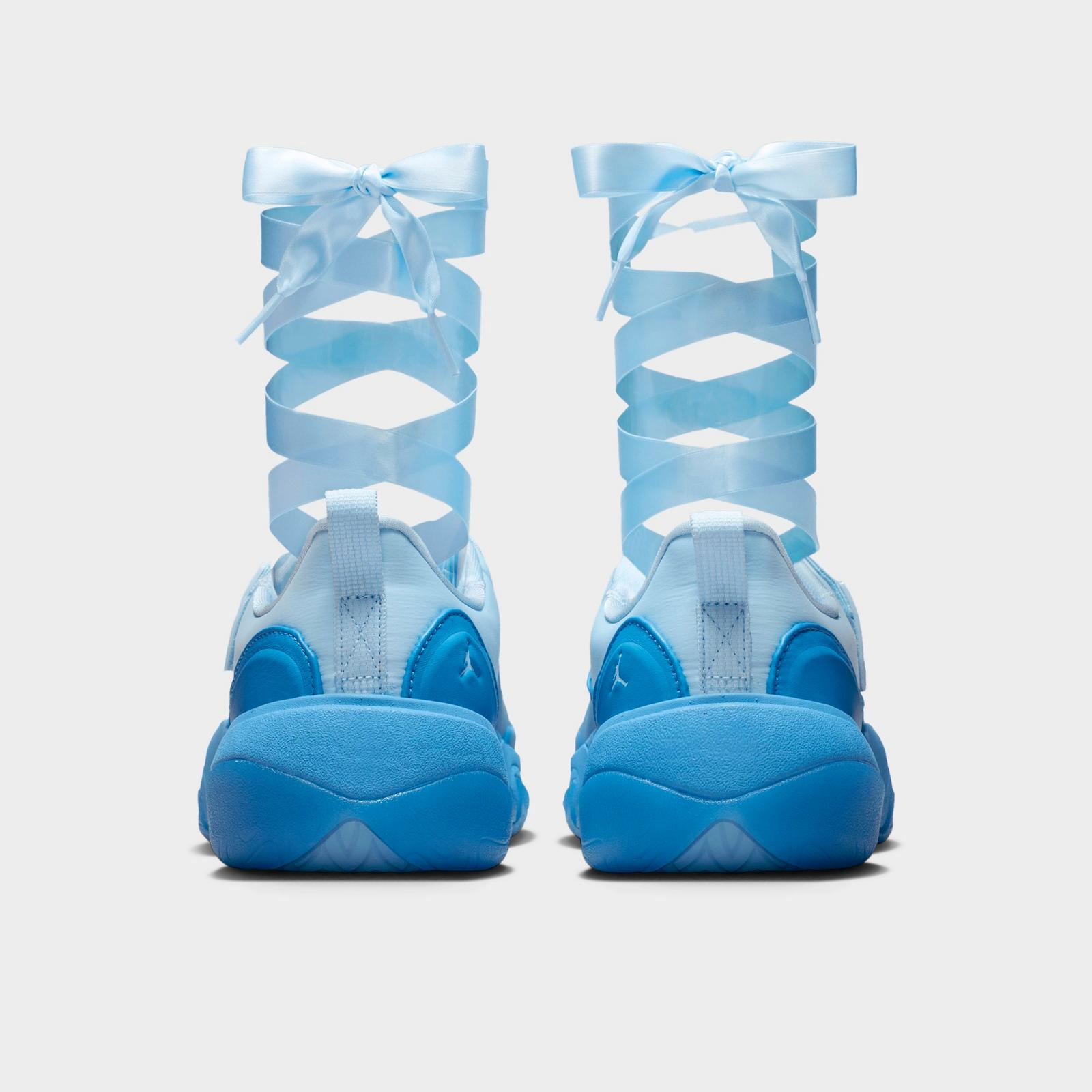 Women's Jordan Pointe Casual Shoes - Chambray Blue/Blue Beyond - view 4