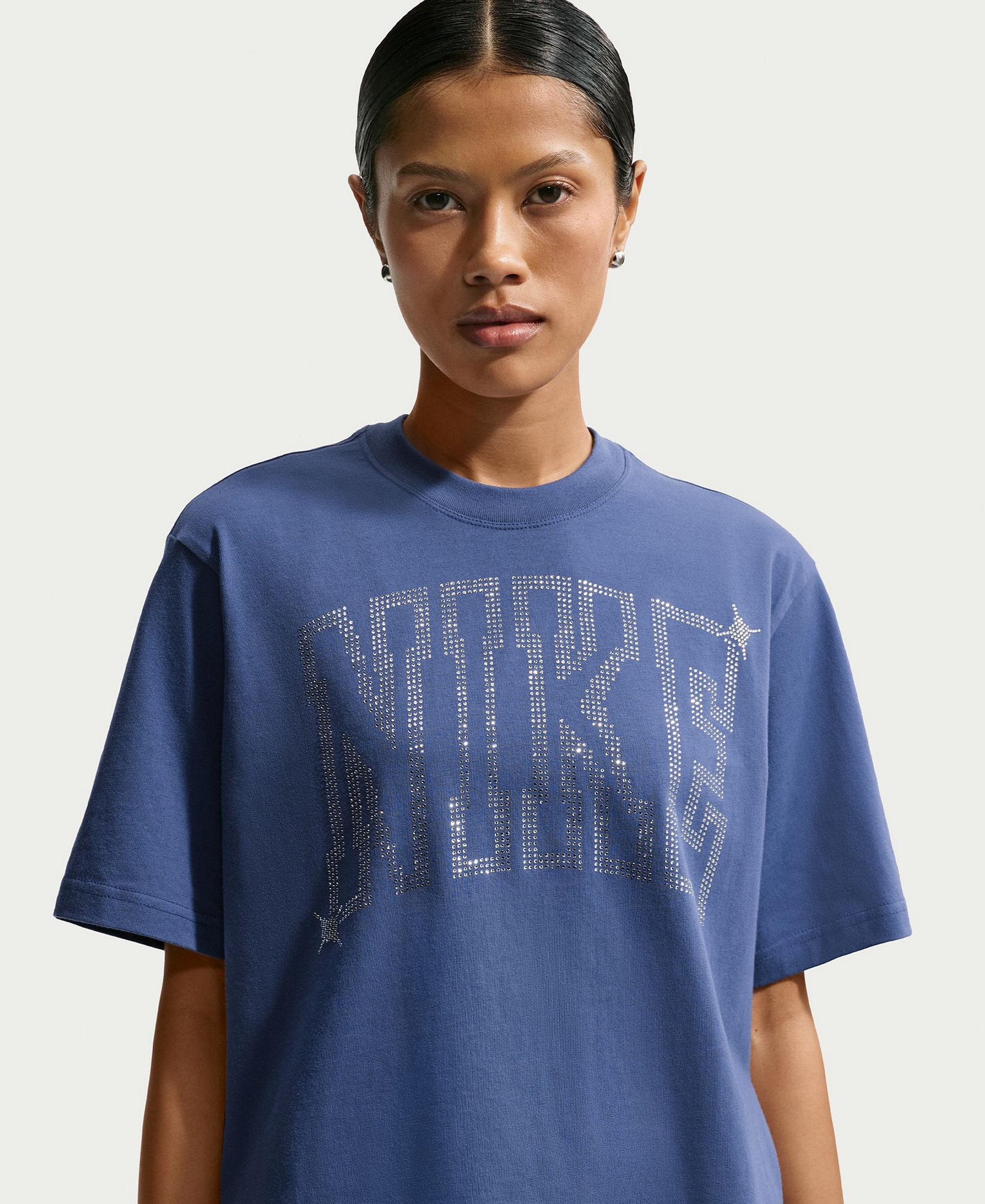 Nike Women's Sportswear Classic Loose T-Shirt - Mystic Navy