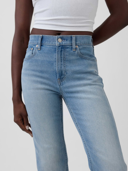 High Rise '90s Slim Straight Jeans - Light indigo