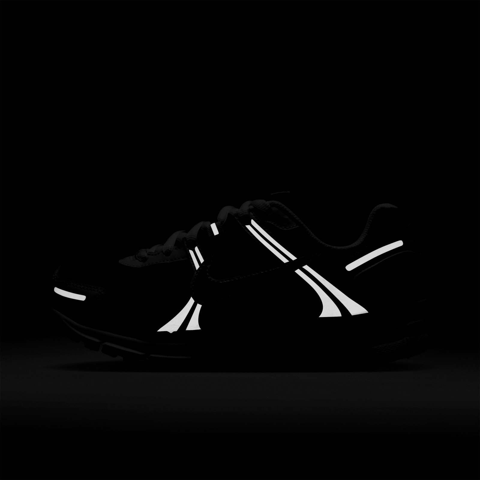 Men's Nike Zoom Vomero 5 Casual Shoes - Black/Black