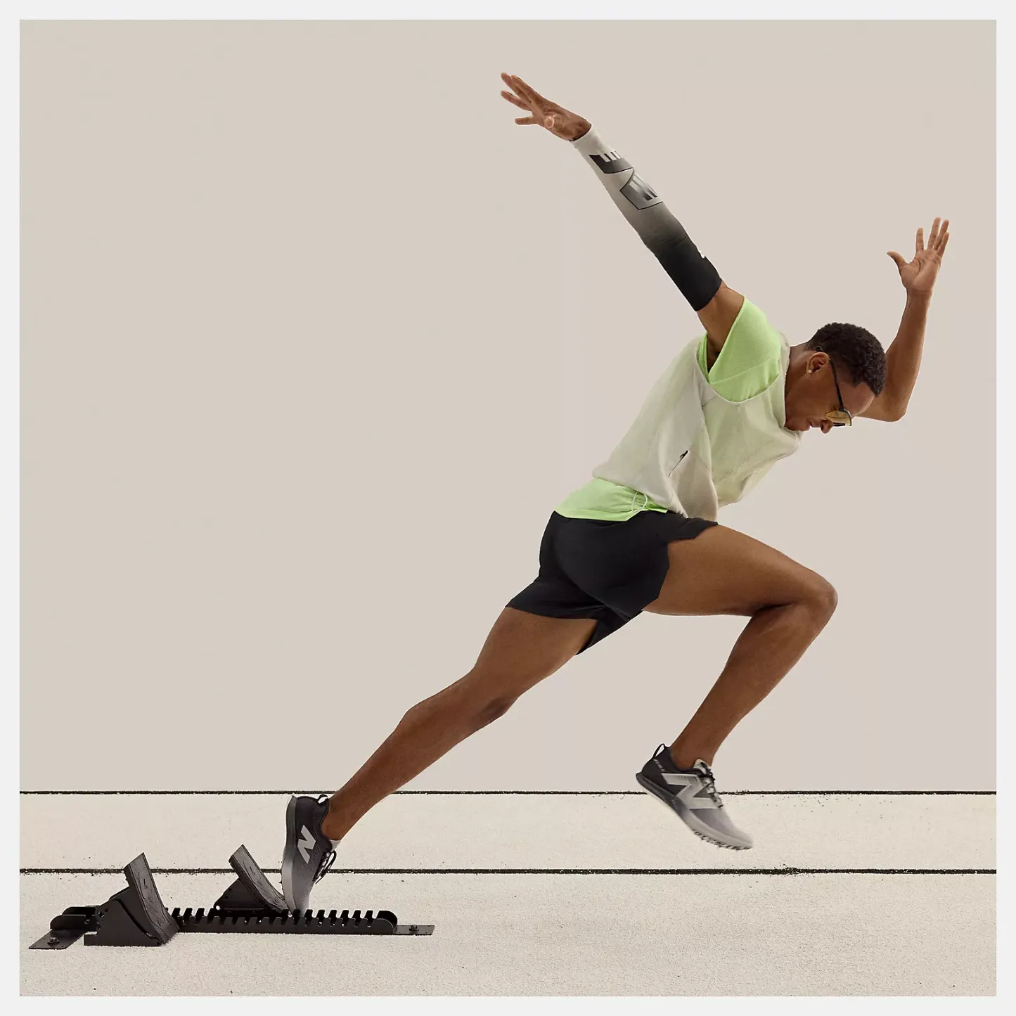 New Balance Quincy Wilson FuelCell SuperComp MD-X v3, UELRS9LM