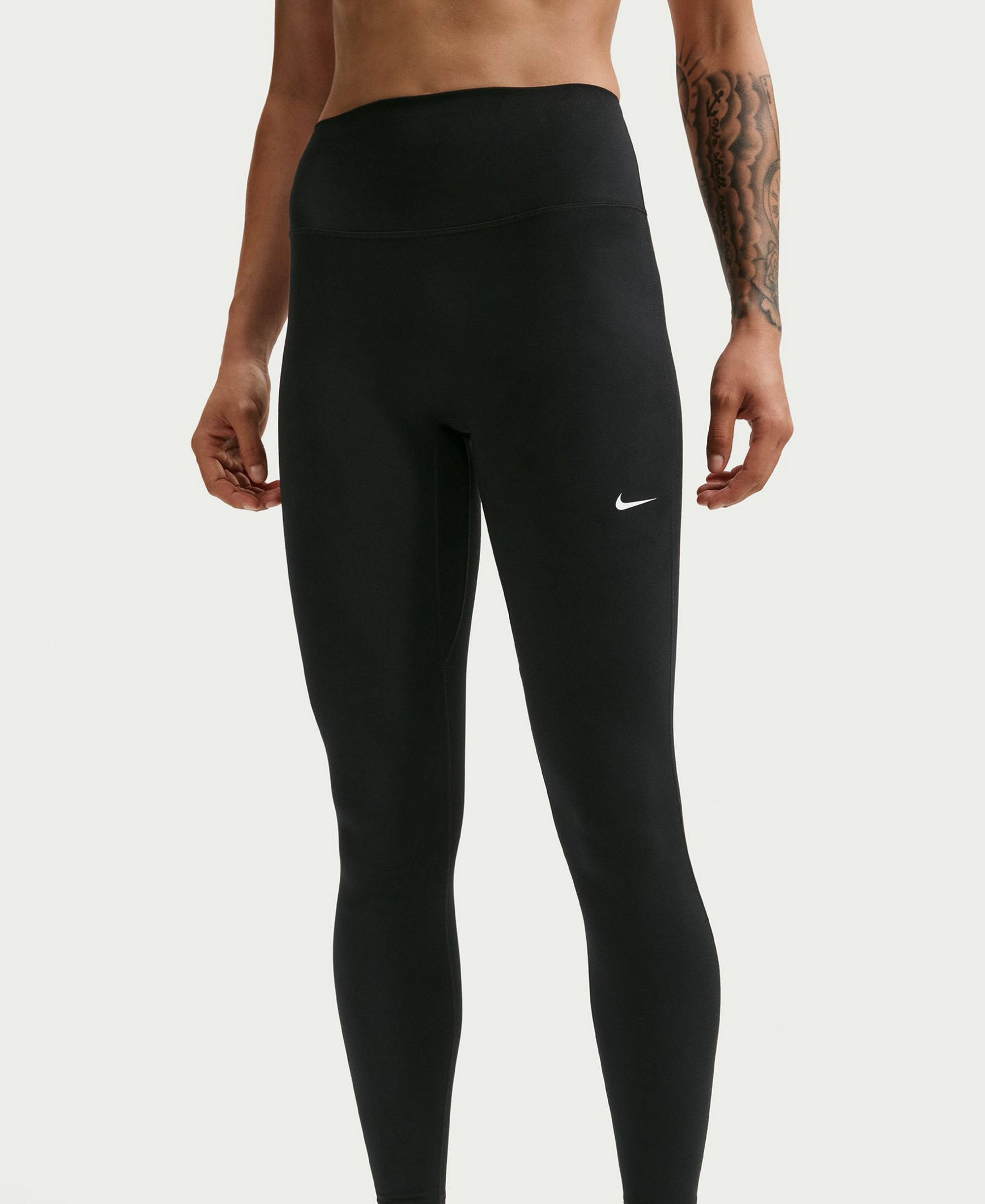 Nike Women's Seamless Front High-Waisted Leggings - Black/White