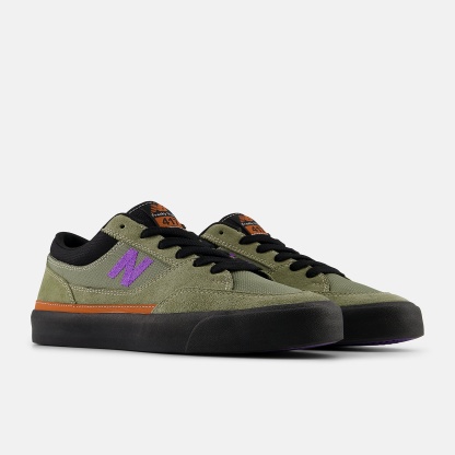 New Balance NB Numeric Franky Villani 417 Low, UN417FWM