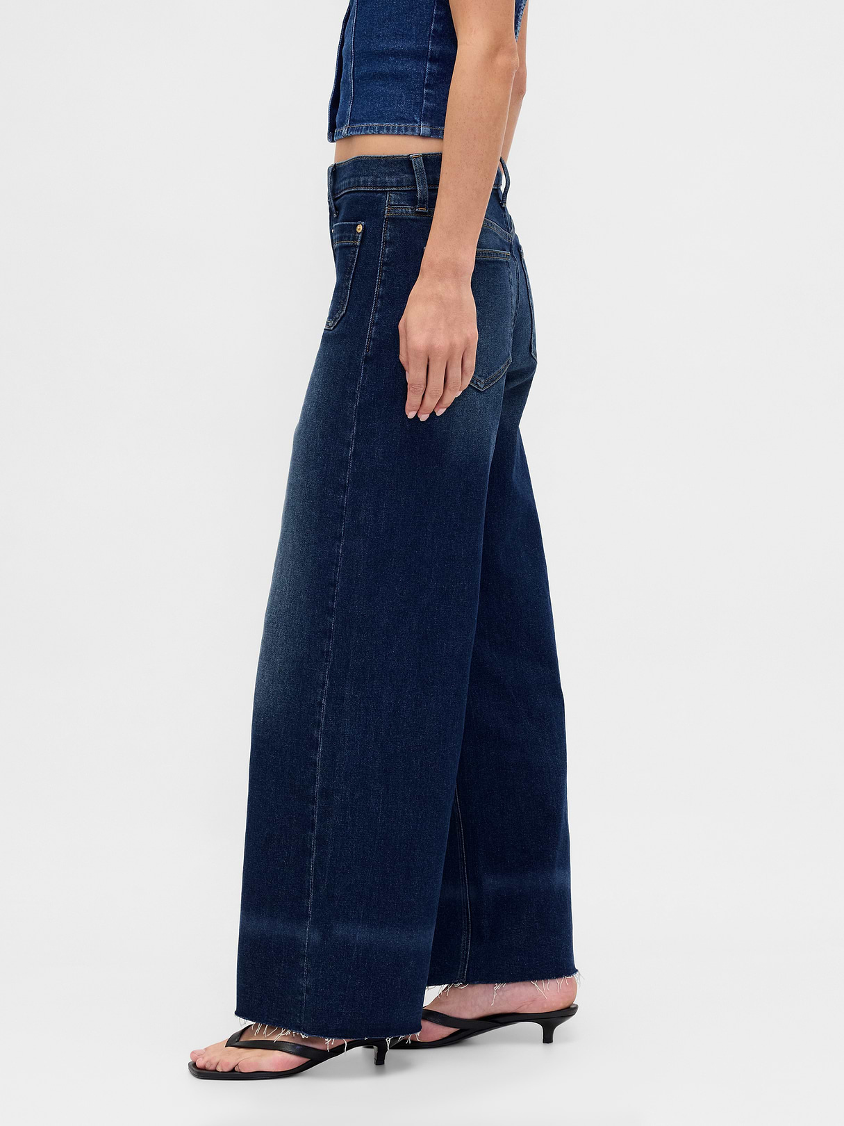High Rise Stride Wide-Leg Jeans - Medium indigo