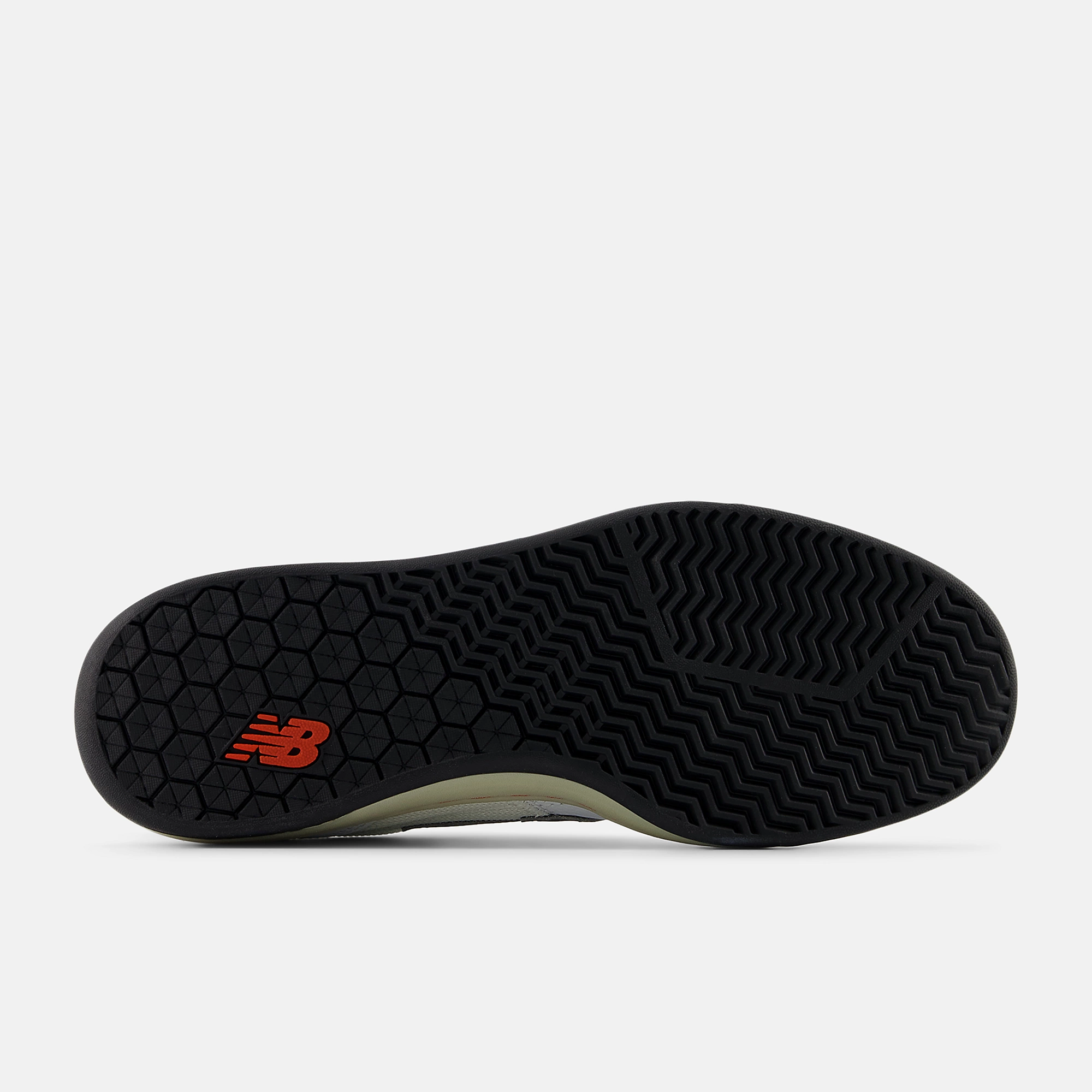 New Balance NB Numeric 440 V2, NM440NO2