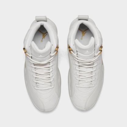 Women's Air Jordan 12 Retro Casual Shoes - Phantom/Metallic Gold/White - view 5