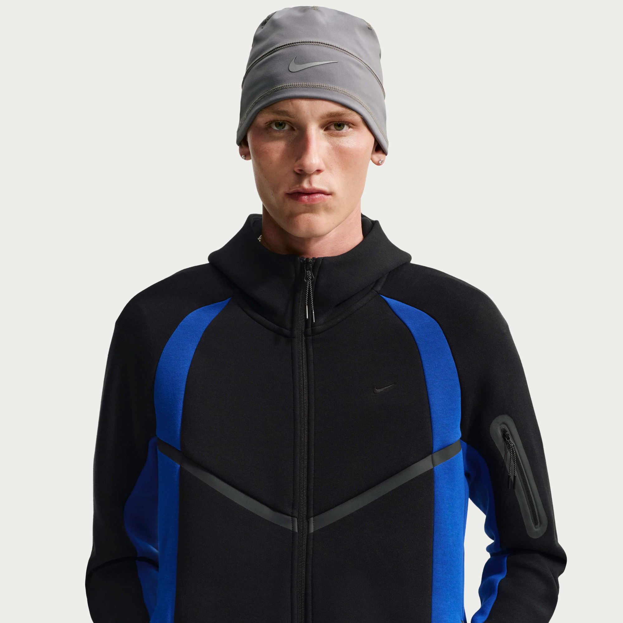 Nike Tech Men's Colour-Block Full-Zip Fleece Windrunner Jacket - Black/Old Royal/Black