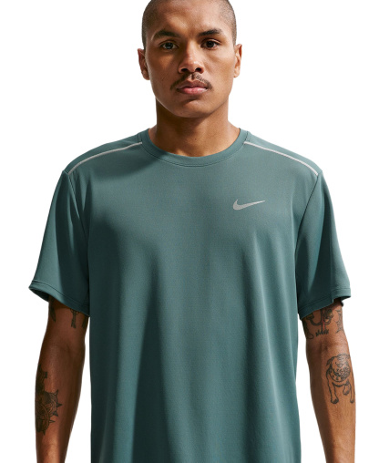 Nike Men's Miler Dri-FIT Running T-Shirt - Mineral Slate/Reflective Silver