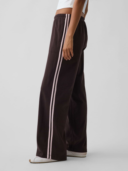 Knit Relaxed Track Pants - Terra brown with pink stripe