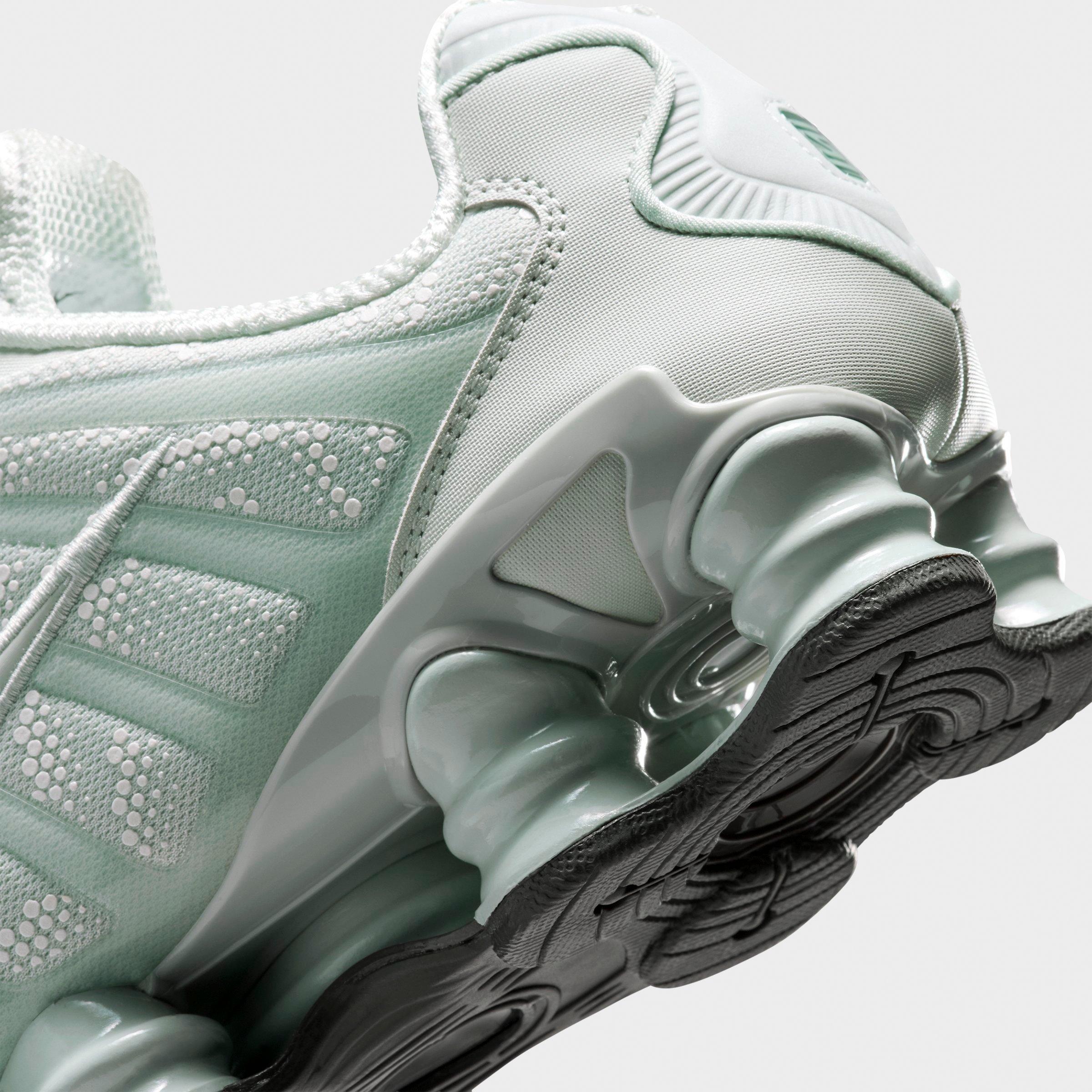Men's Nithtke Shox TL Casual Shoes - Part 1 - Light Silver/Newsprint/Light Silver - Detail shot