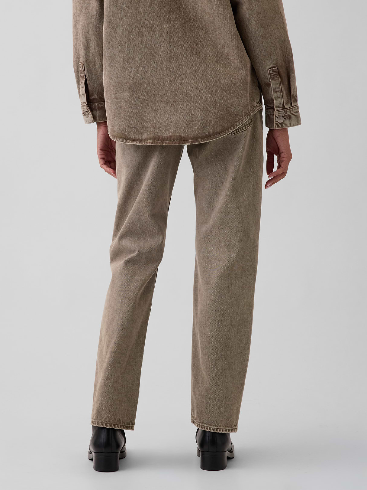 Mid Rise Straight Taper Jeans - Brown acid wash