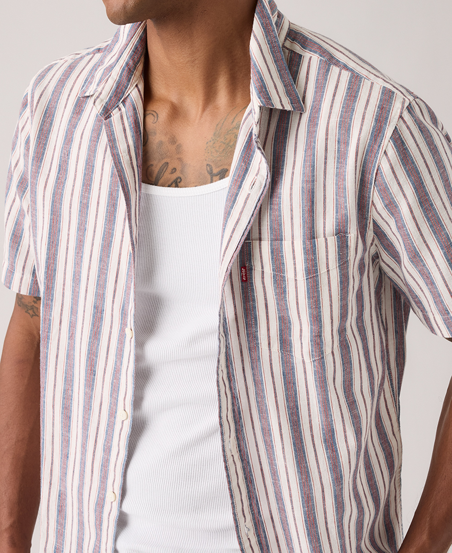 Levi's Men's Classic Pocket Short-Sleeve Shirt - Ensign Blue