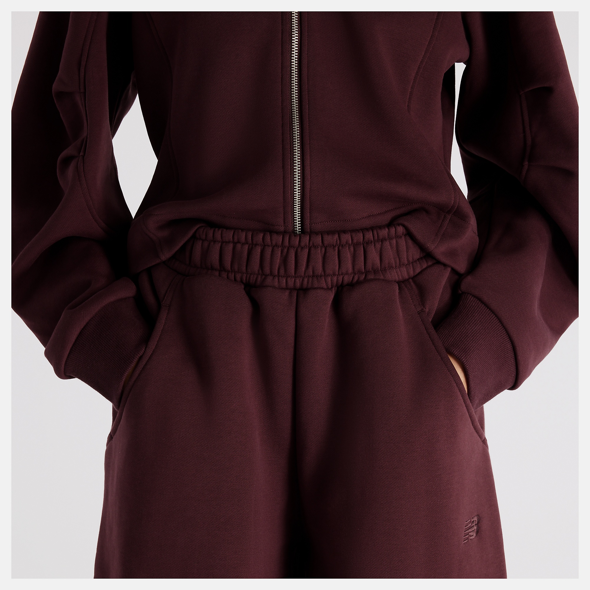 New Balance Athletics Crafted Fleece Pant, WB62L0NLYLR
