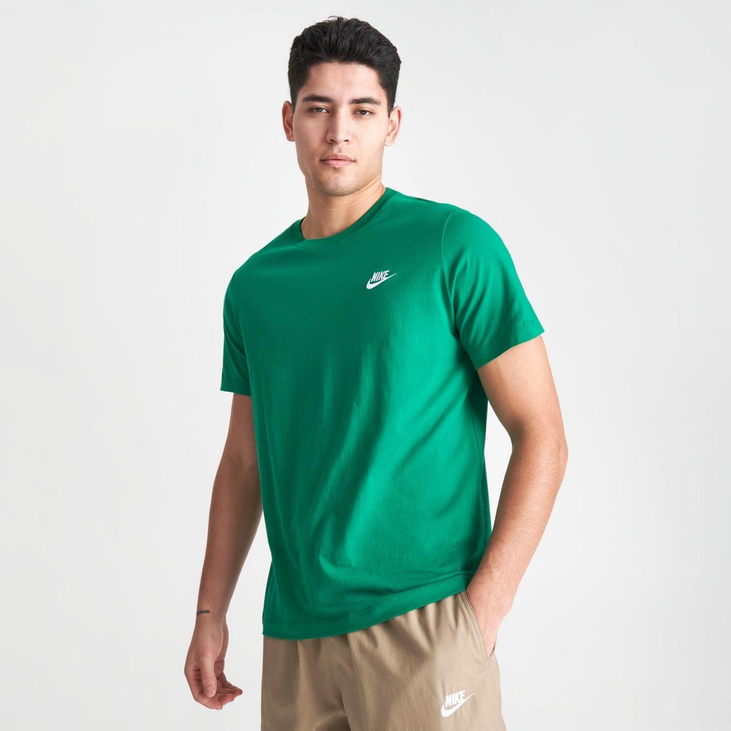 Nike Sportswear Club T-Shirt - Malachite