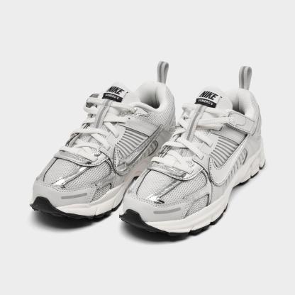 Little Kids' Nike Vomero 5 Stretch Lace Casual Shoes - Photon Dust/Gridiron/Sail/Chrome (IM9465-001)