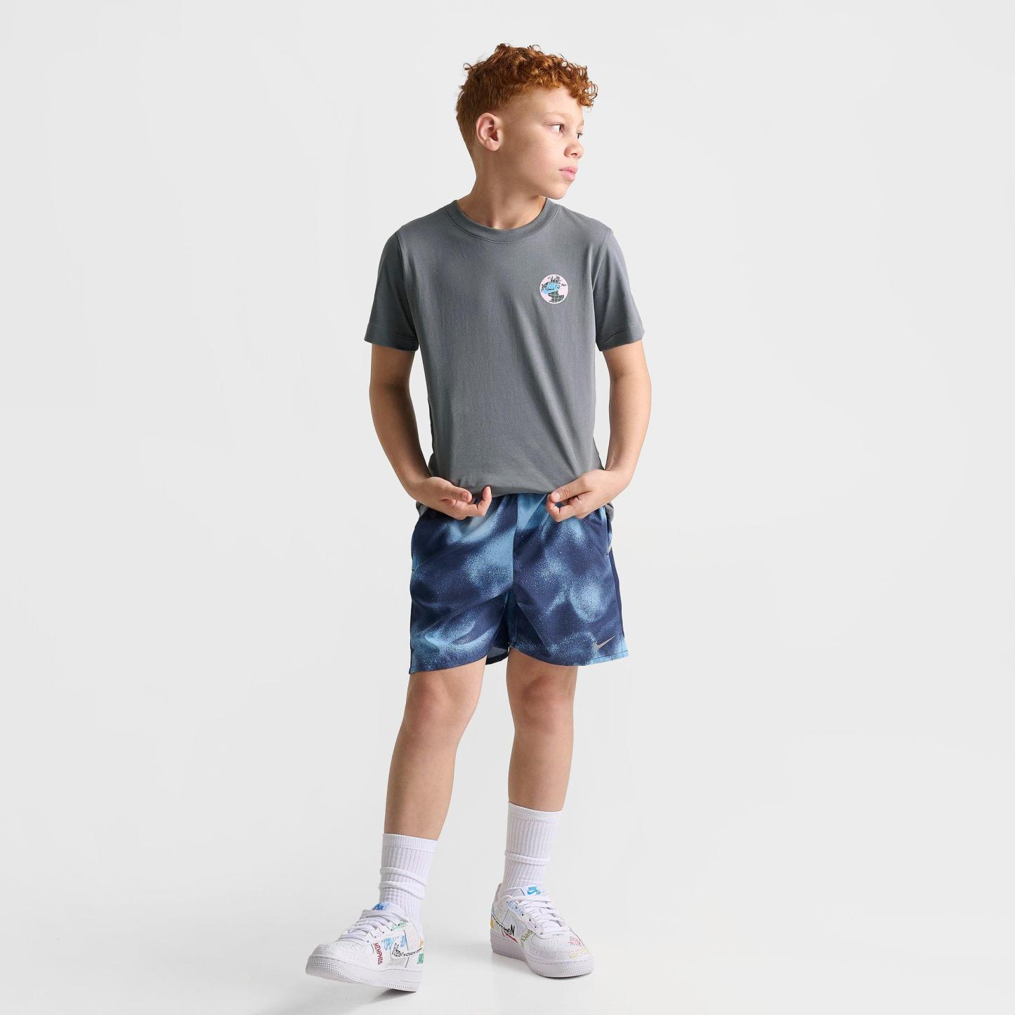 Big Kids' Nithtke Sportswear World T-Shirt - Smoke Grey