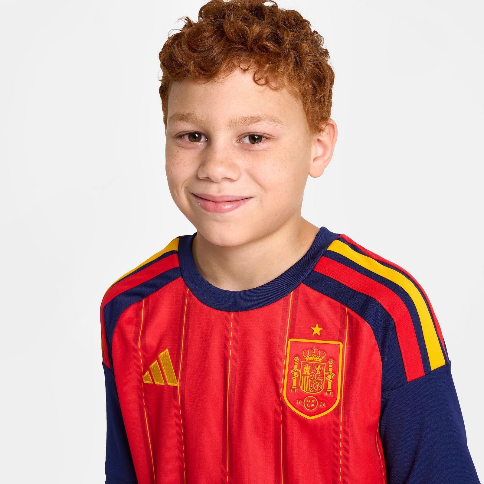 Big Kids' adidas Spain Home Replica Soccer Jersey - Vivid Red - view 5
