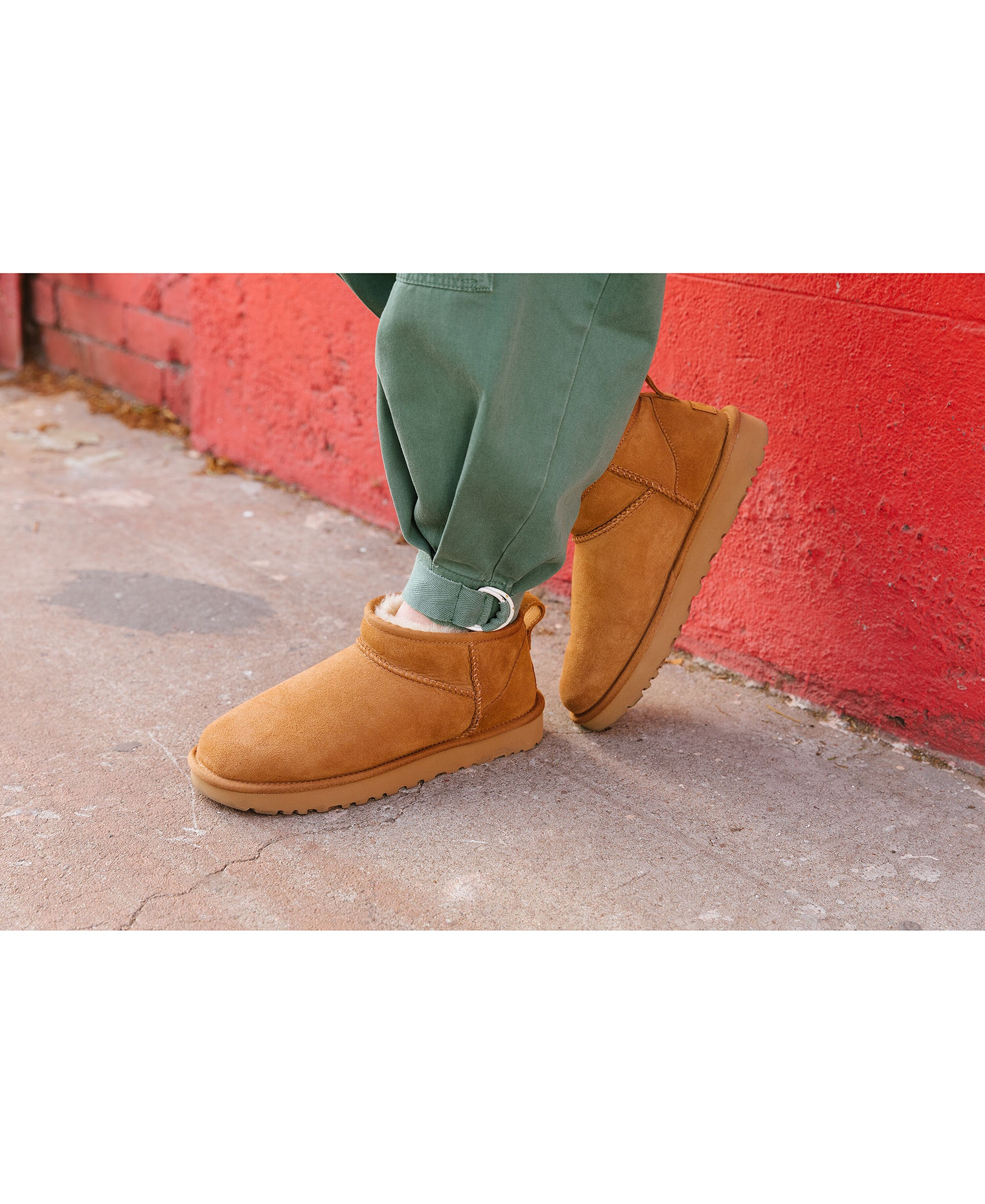 UGG® Women's Classic Ultra Mini Pull-On Booties - Chestnut