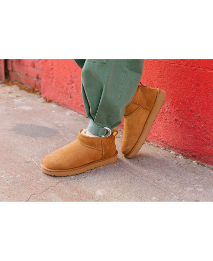 UGG® Women's Classic Ultra Mini Pull-On Booties - Chestnut