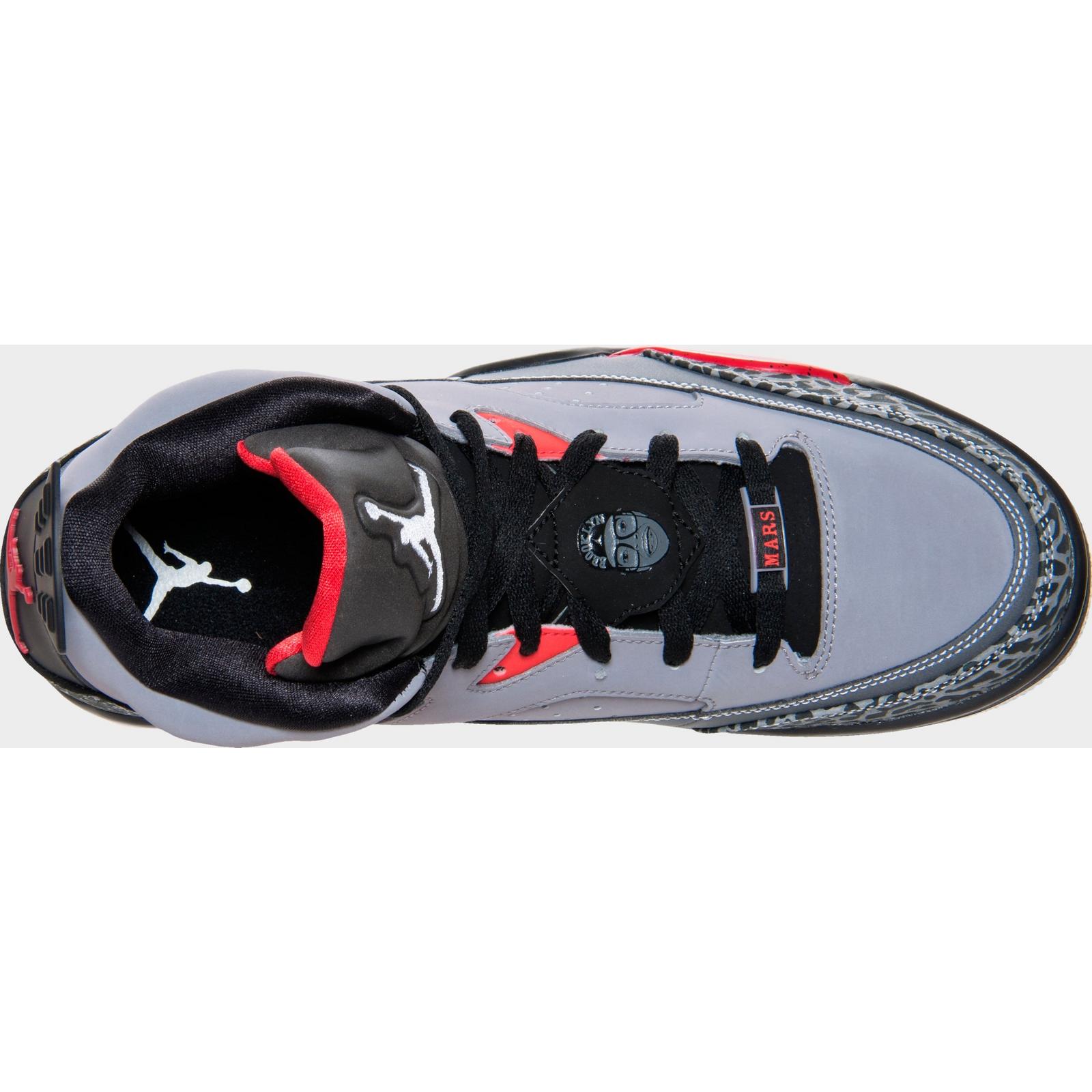 Men's Air Jordan Son of Mars Low Casual Shoes - White/Varsity Red/Light Smoke Grey/True Blue - view 7