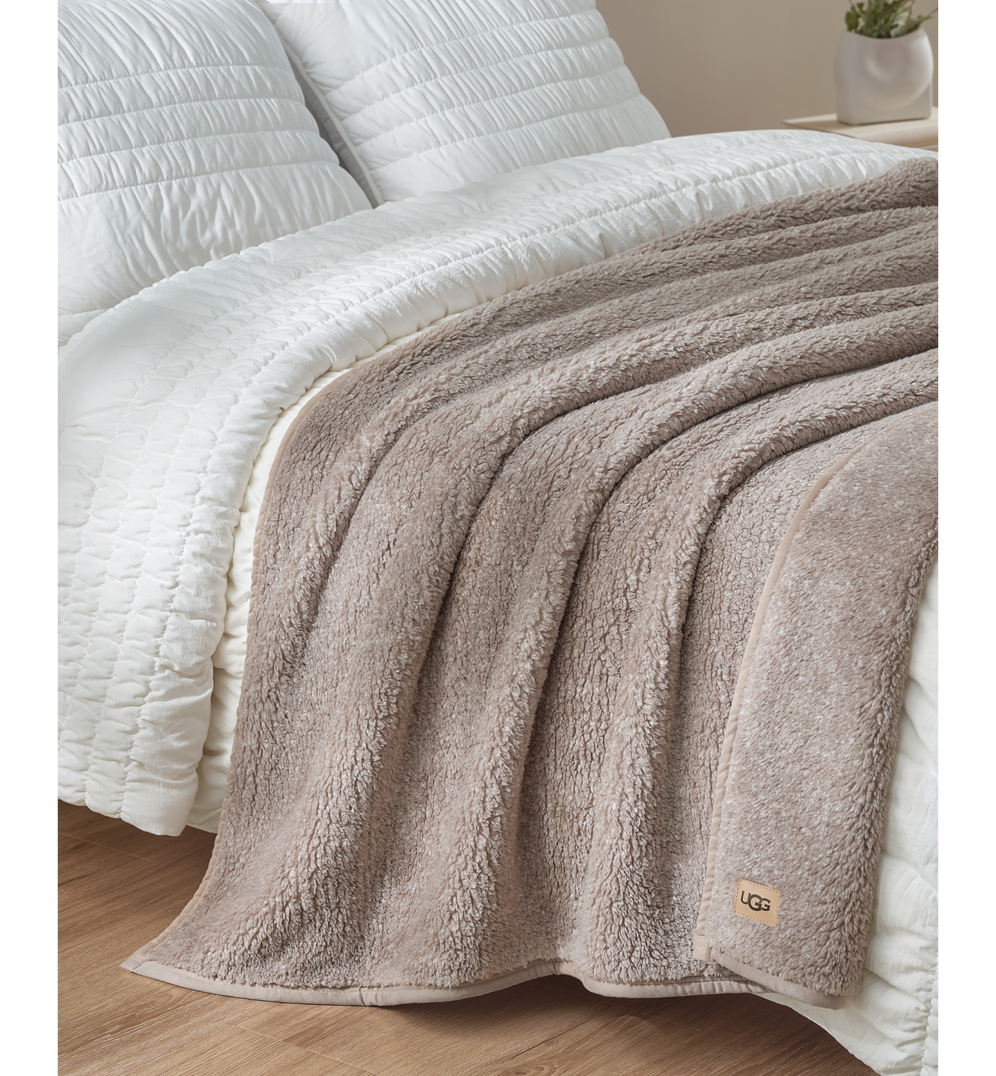 UGG® Classic UGGfluff Throw, 50" x 70" - Fawn
