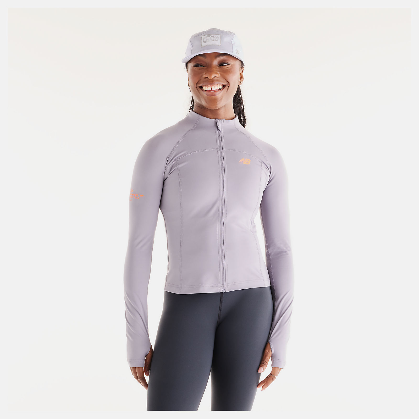 Isio-Maya is wearing size S and is 5'8"/172.72cm. Chest: 34"/86.36cm, Waist: 27.5"/69.85cm, Hips: 39"/99.06cm