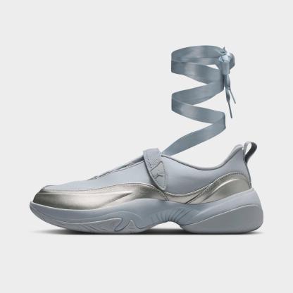 Women's Jordan Pointe Casual Shoes - Metallic Silver/Photon Dust - view 1