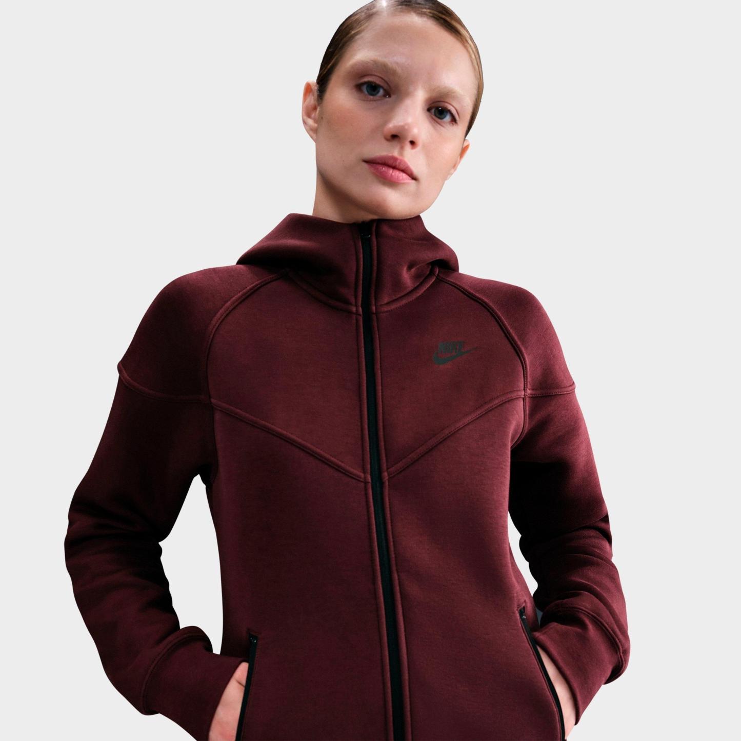 Women's Nithtke Sportswear Tech Fleece Windrunner Full-Zip Hoodie - Burgundy Crush/Black