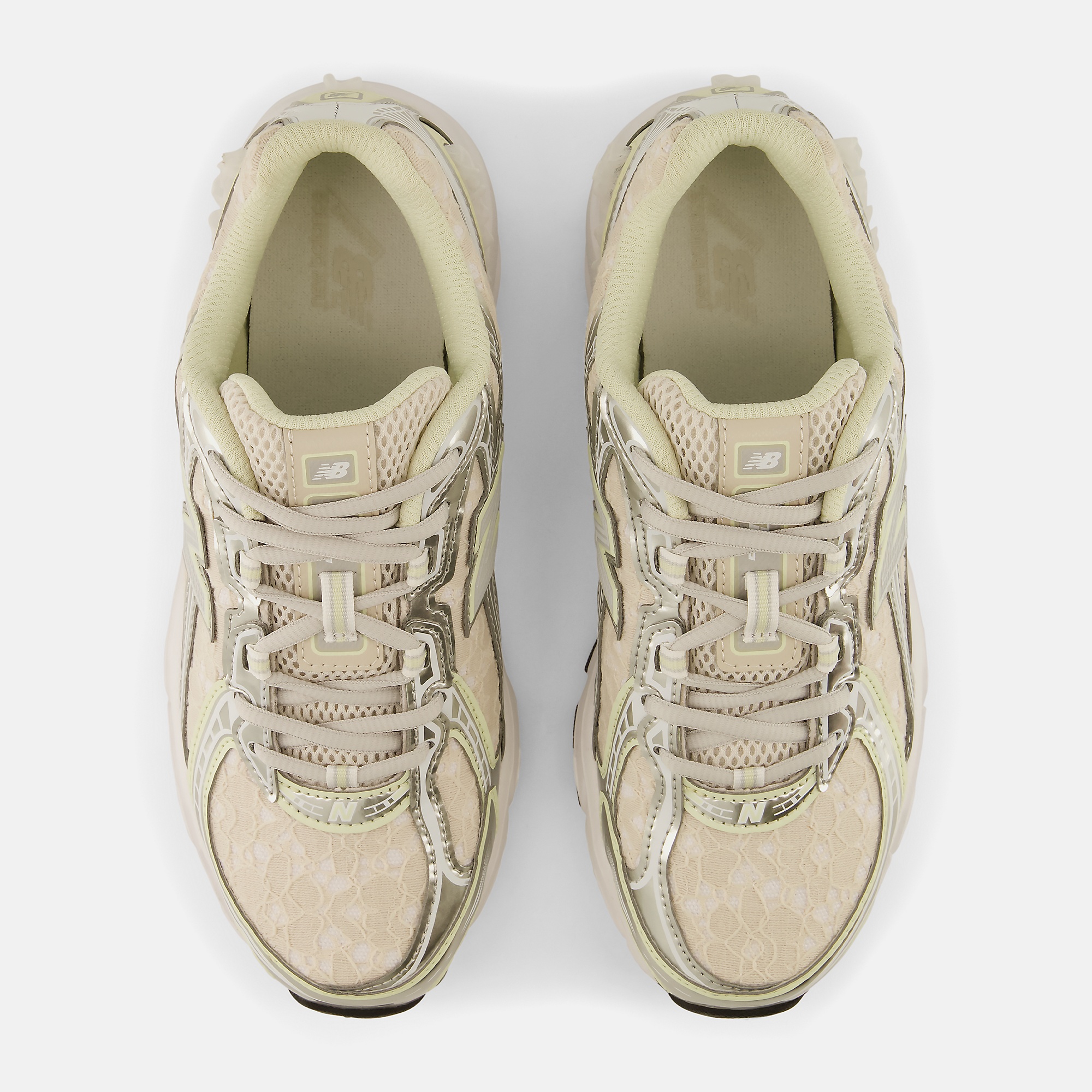 New Balance 740, U7403GR