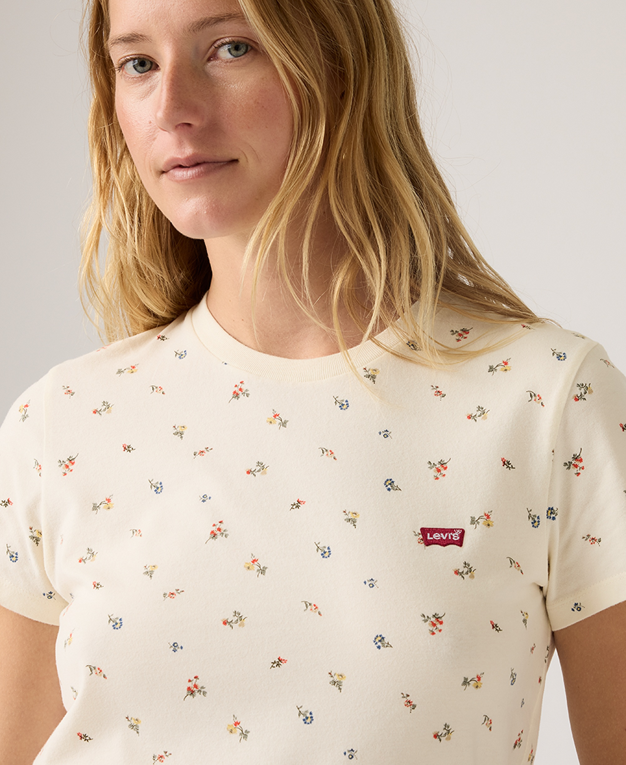 Levi's Women's The Perfect Crew Neck Cotton T-Shirt - Maja Ditsy Egret