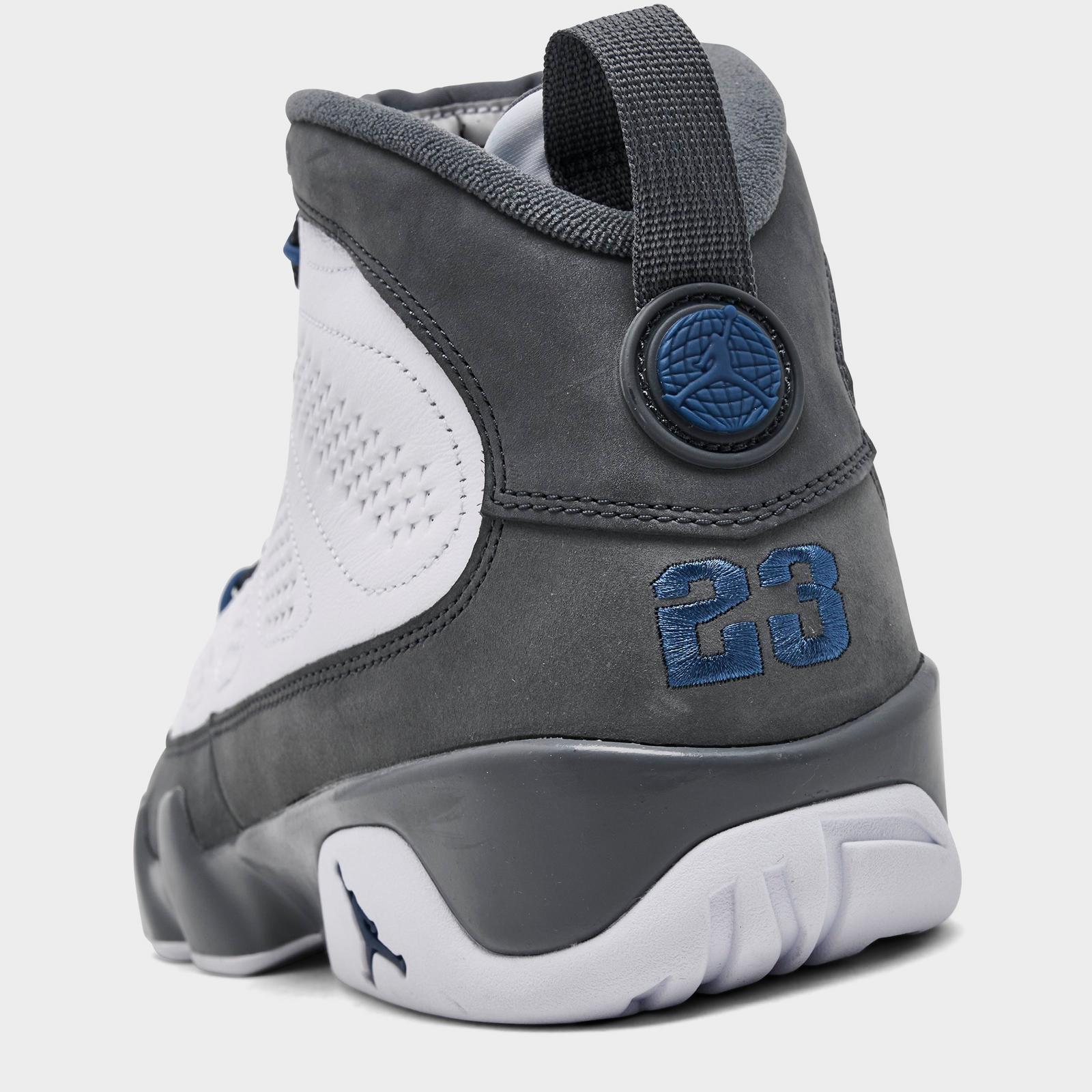 Men's Air Jordan Retro 9 Basketball Shoes - White/French Blue/Flint Grey - view 3