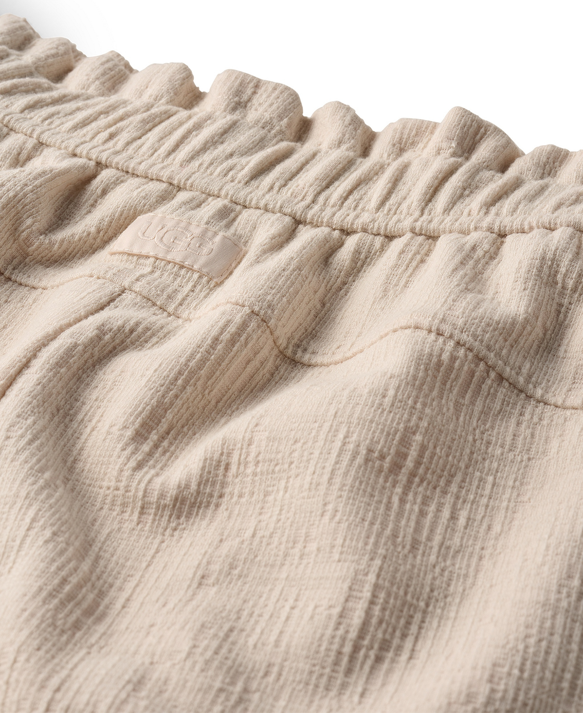 UGG Women's Frynn Pull-on Short - Natural