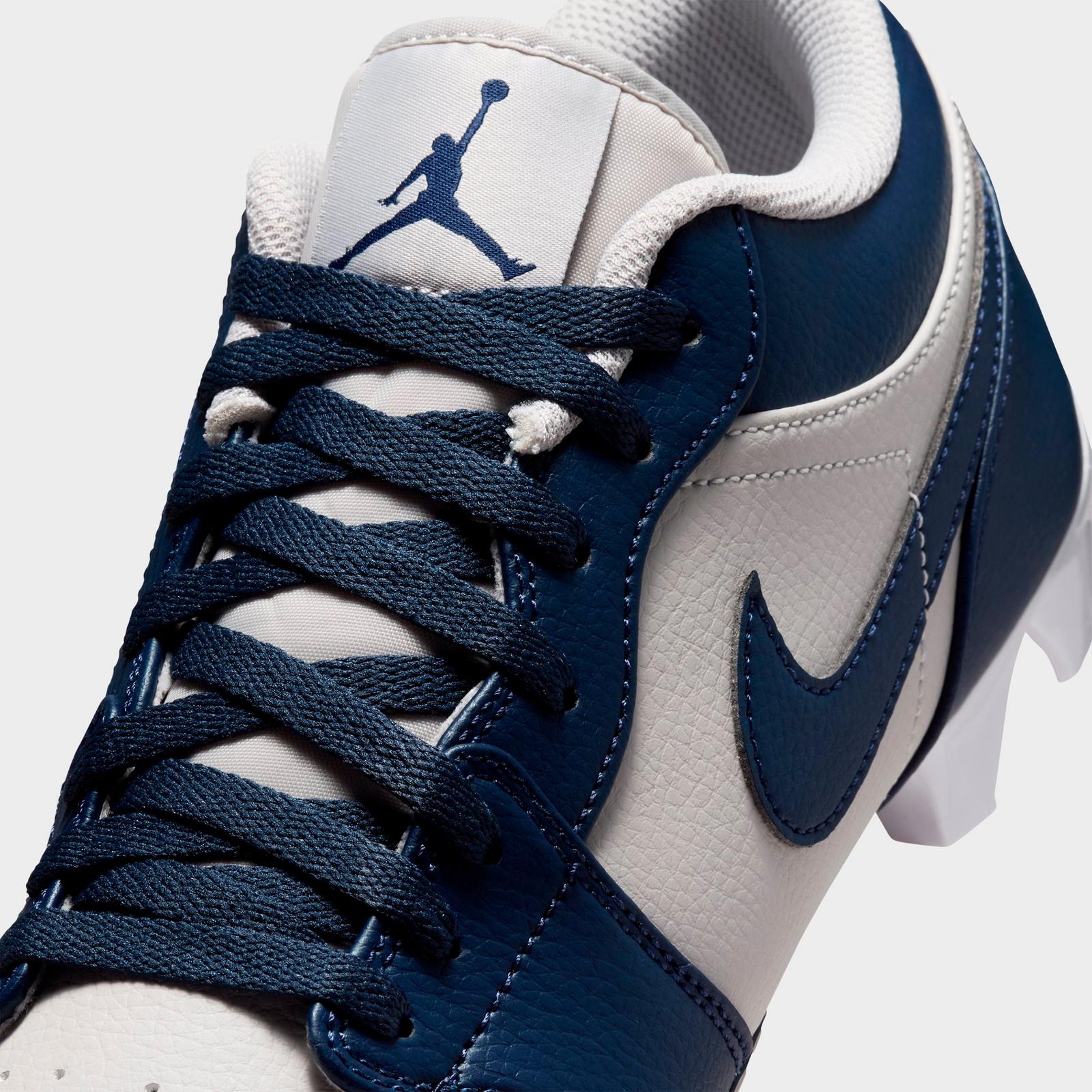 Men's Jordan 1 Low TD Football Cleats - Wolf Grey/White/College Navy - view 3