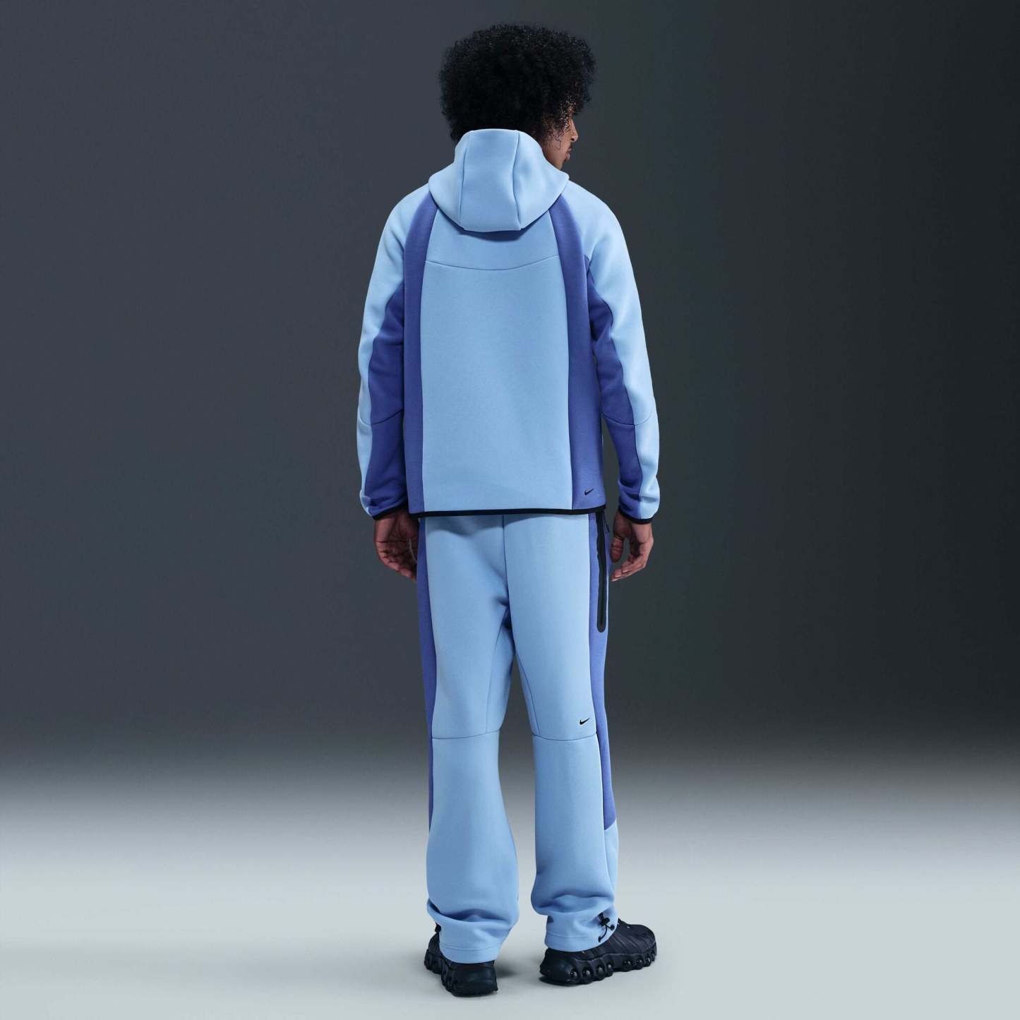Nike Tech Men's Colour-Block Full-Zip Fleece Windrunner Jacket - Aluminium/Comet Blue/Black