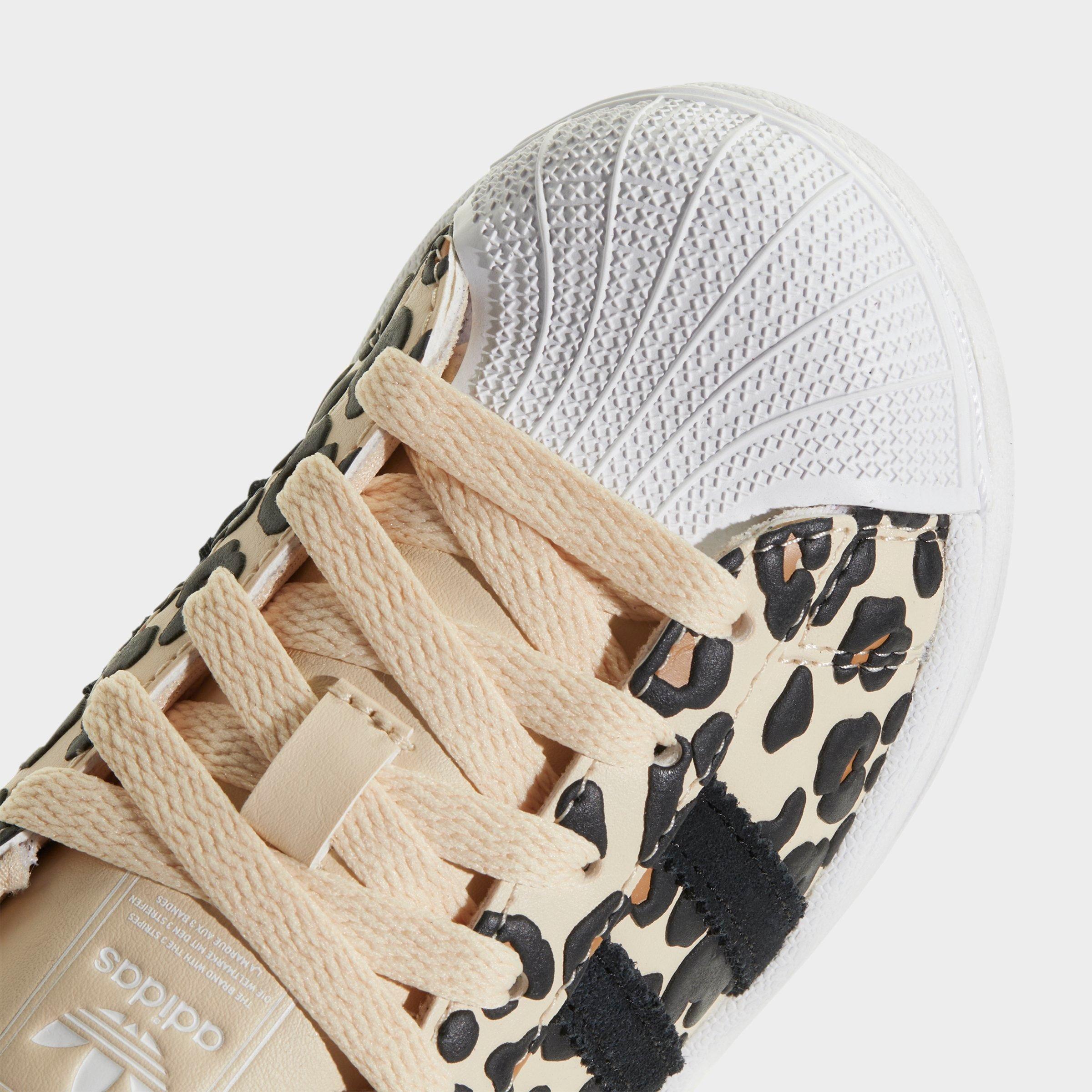 Little Kids' adidas Originals Superstar II Casual Shoes - Sand Strata/Core Black/White - Detail shot