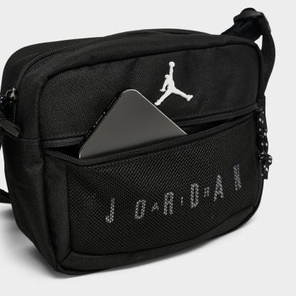 Jordan Blacktop Messenger Bag (3.6L) - Black - view 5