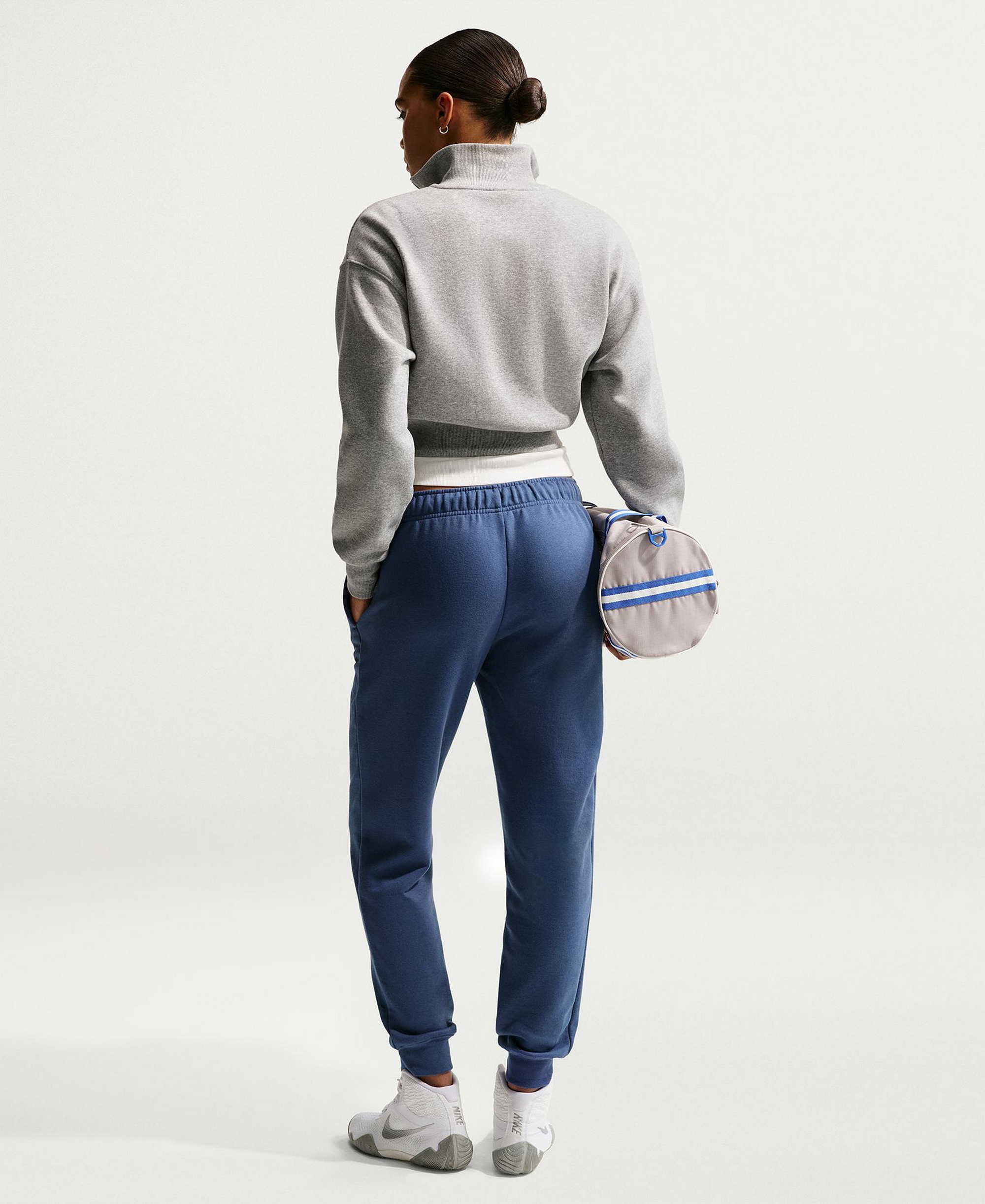 Nike Women's Sportswear Club Fleece Mid-Rise Joggers - Mystic Navy/white