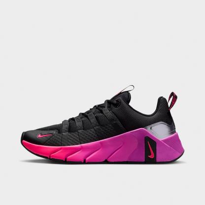 Women’s Nithtke Free Metcon 7 Training Shoes - Part 1 - Black/Hyper Pink/Metallic Cool Grey/Fuchsia Blast - Left shoe facing left. Outside of the shoe.