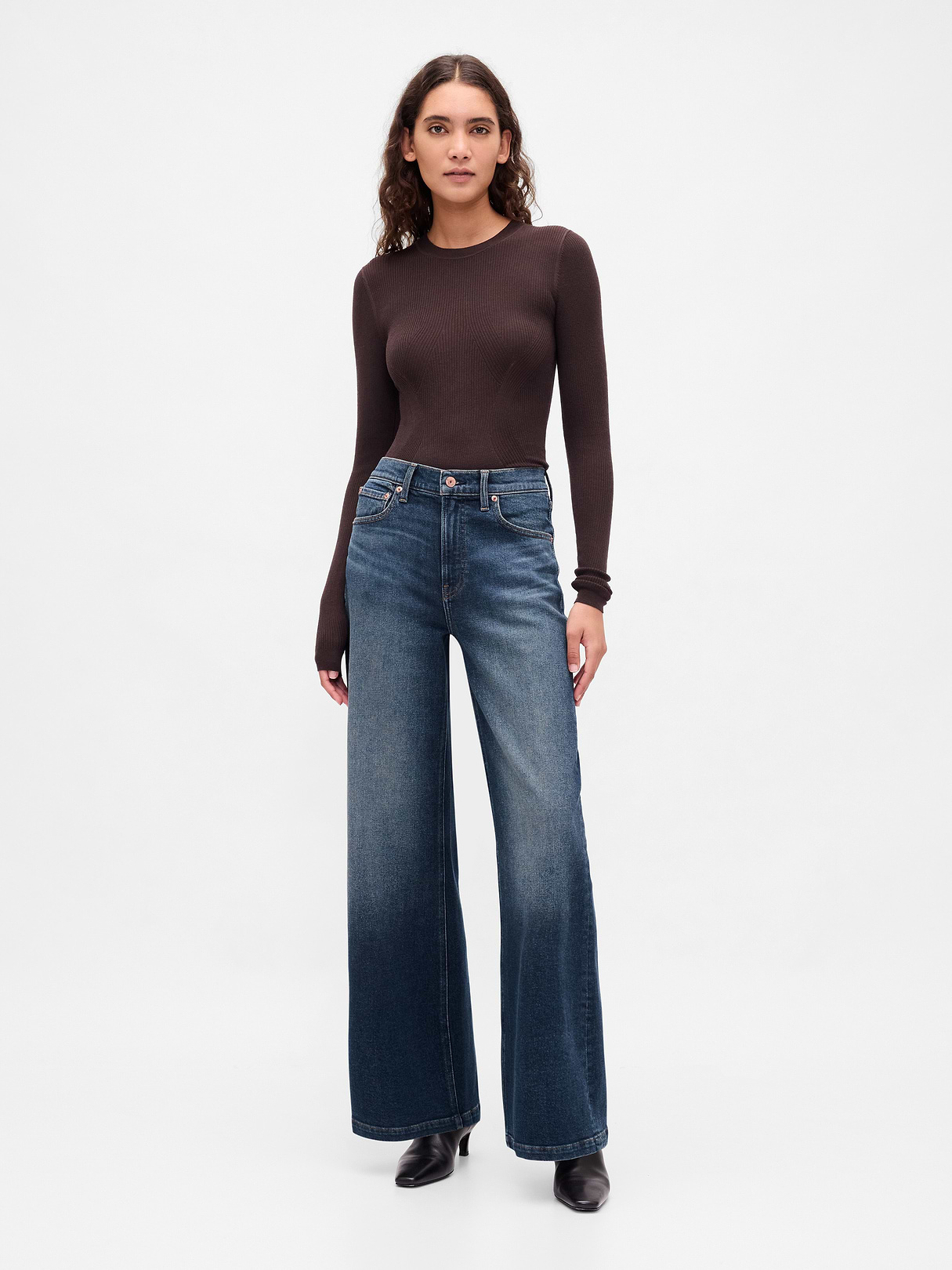High Rise Stride Cuffed Wide-Leg Jeans - Vintage tint