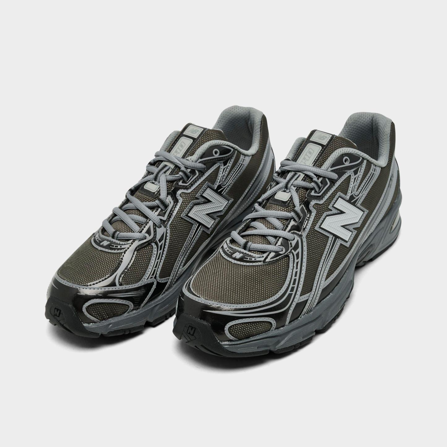Men's New Balance 740 Casual Shoes - Black Metallic/Castlerock - view 2