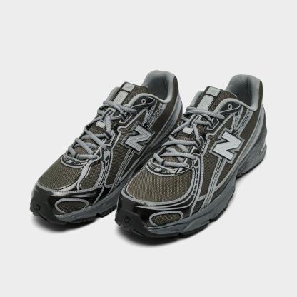 Men's New Balance 740 Casual Shoes - Black Metallic/Castlerock - view 2