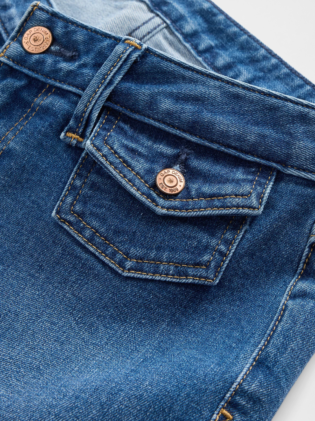 Low Rise Long & Lean Split-Hem Jeans - Medium indigo