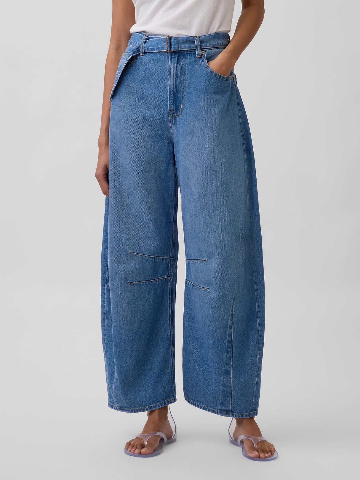 High Rise Horseshoe Jeans - Medium indigo